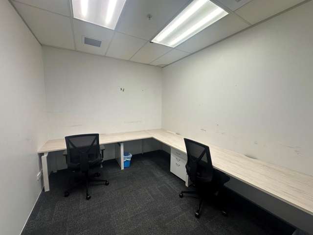 12 Osterley Way Manukau_4