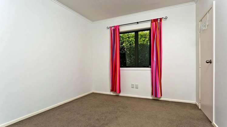 1 Ellice Road Totara Vale_9