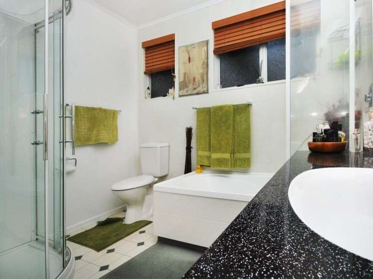 18 Moore Crescent Carterton_13