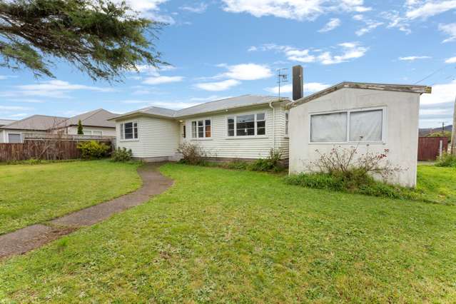 1/9 Best Street Wainuiomata_1