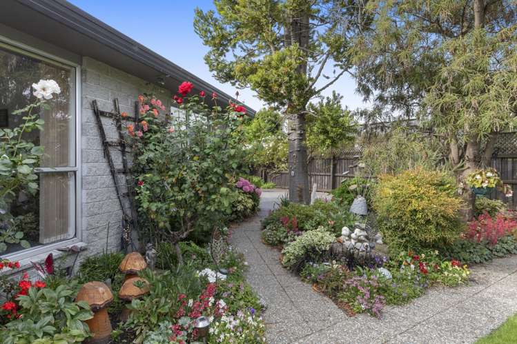 6 Te One Place Redwood_14