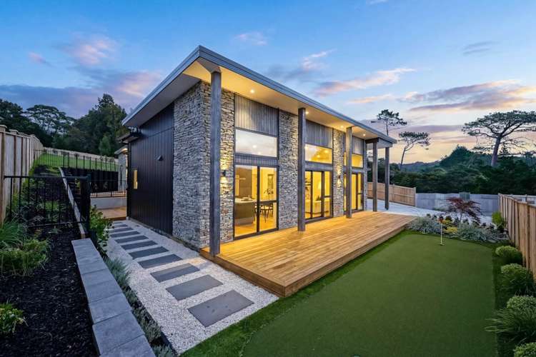 30 Katote Avenue Swanson_59