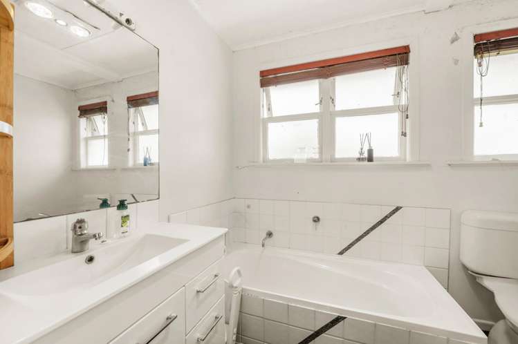 56 Fairview Road Western Heights_8