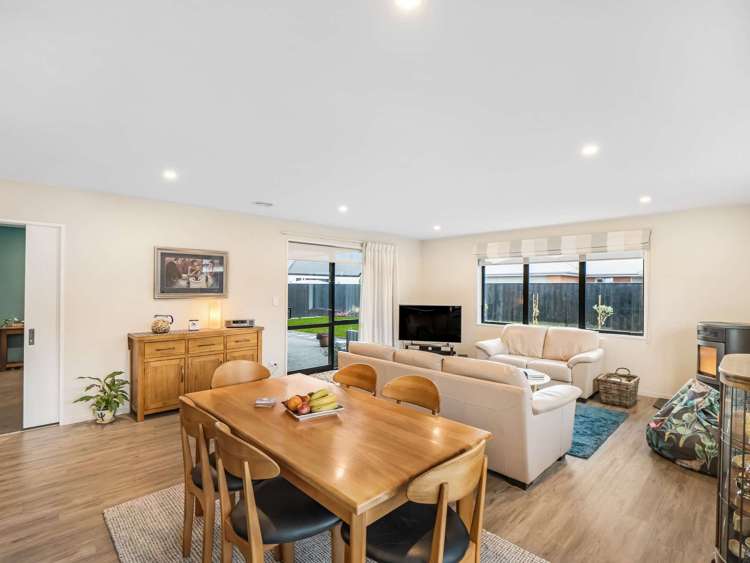 4 Greenwood Place Amberley_18