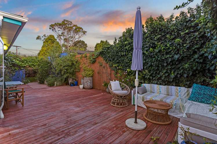 2/38 Aeroview Drive Beach Haven_19