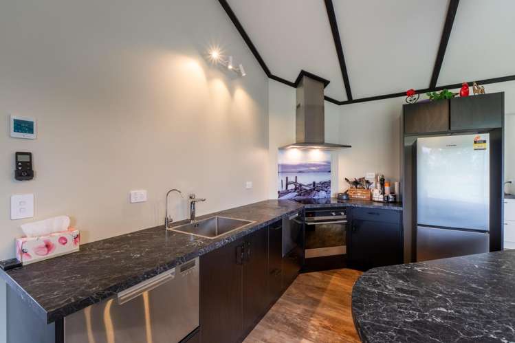 79 Curry Road Rimu_4