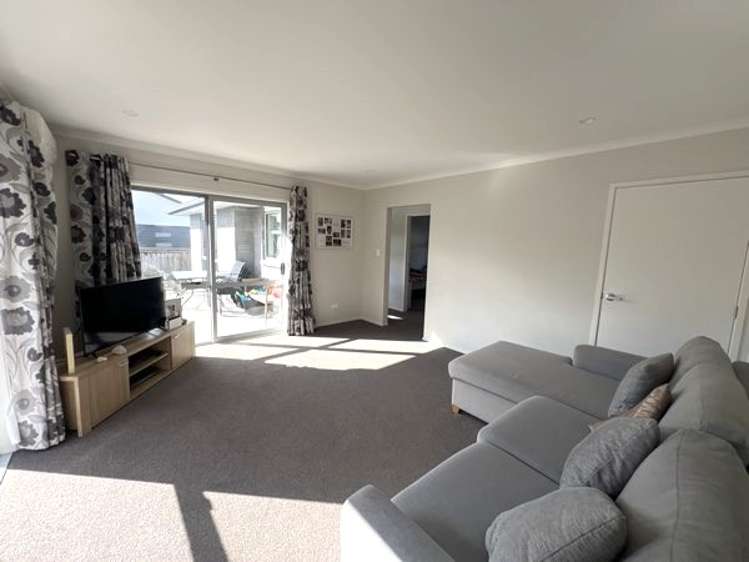 6 Marion Crescent Papamoa_2