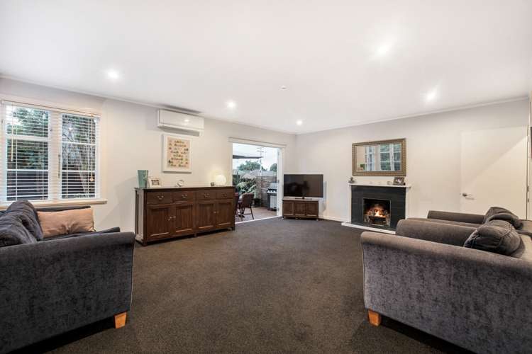 6 Houpara Street One Tree Hill_6