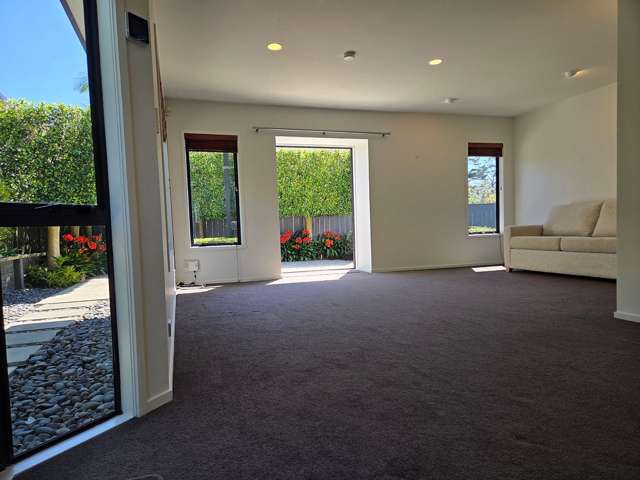 15B La Roche Place Northcote_1