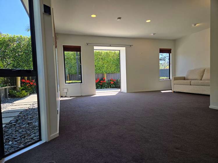 15B La Roche Place Northcote_1