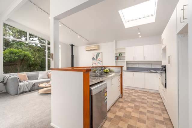 5 Chudleigh Grove Churton Park_2