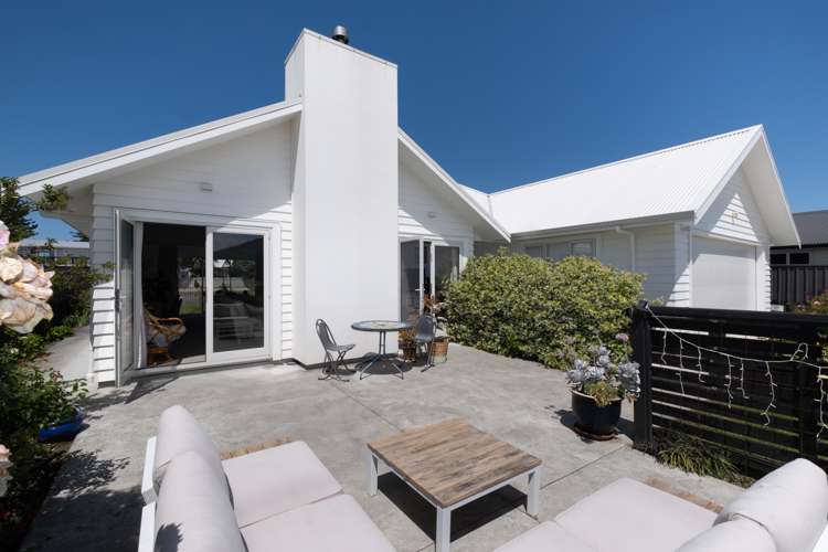 20 Aparima Place Awatoto_16