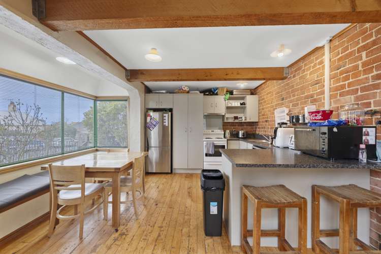 33 Eastbourne Street Caversham_7