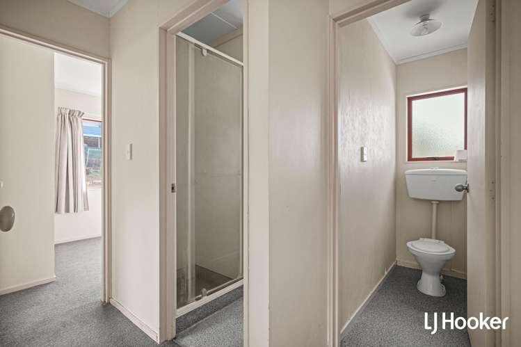 8 Koutunui Road Athenree_11