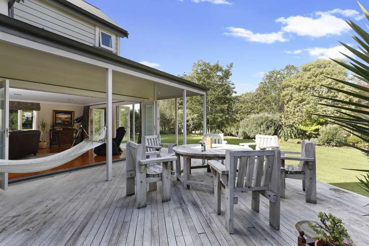 186 Boord Crescent Kumeu_23