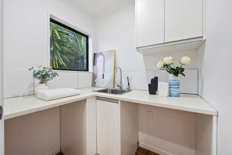 14a Glass Road Mount Roskill_17