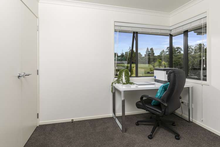 17 Wautaiti Drive Riverhead_16