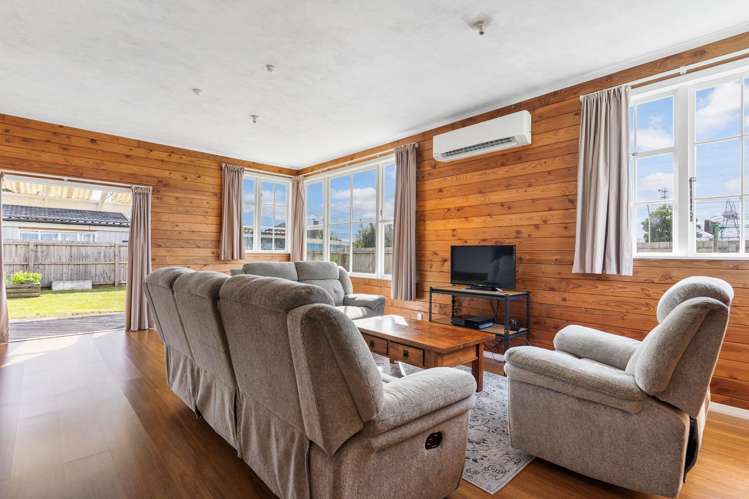 70a Bairds Road Otara_2