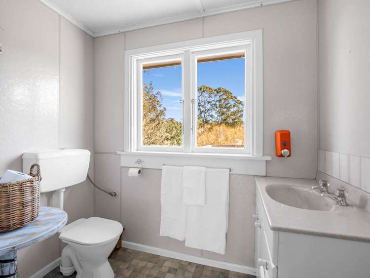 2162 Herbert Hampden road Herbert_23