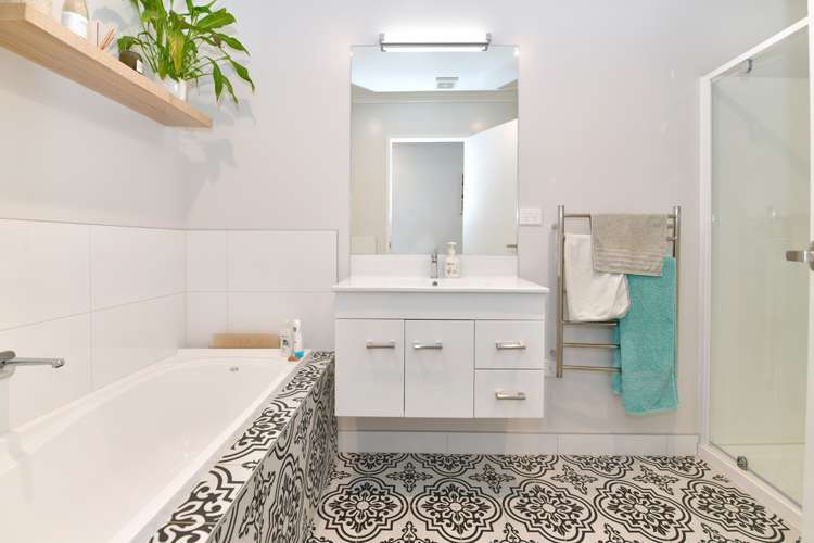 73 Pinecrest Drive Gulf Harbour_11