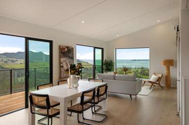 1a Tarapatiki Drive_2