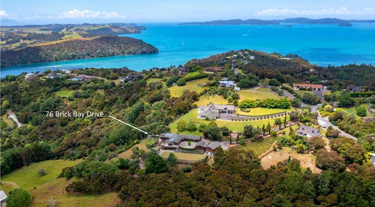 76 Brick Bay Drive Sandspit_0