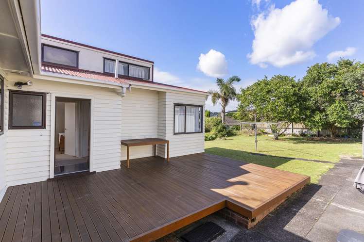 30 Louvain Avenue Mount Roskill_25