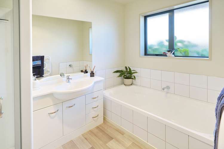 41 Othello Drive Rolleston_12