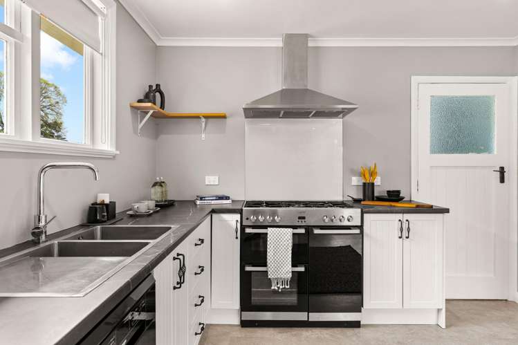 971 Masterton Castlepoint Road Masterton_9