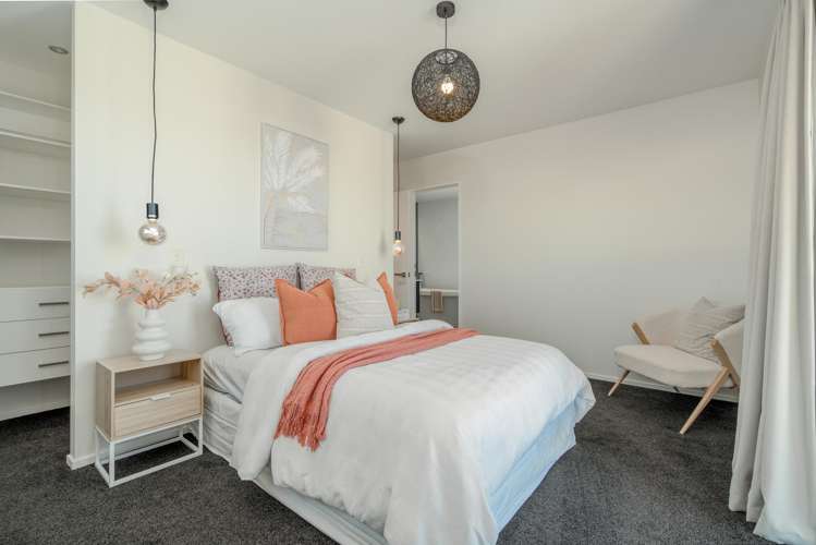 39 Waterstock Way Parklands_30