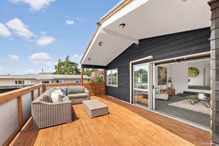 31 Bethells Road Waitakere_4