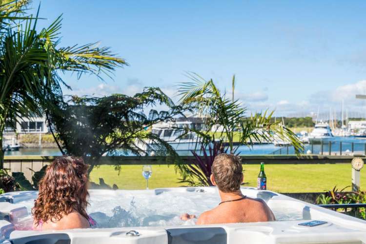 5 Martingale Lane One Tree Point_15