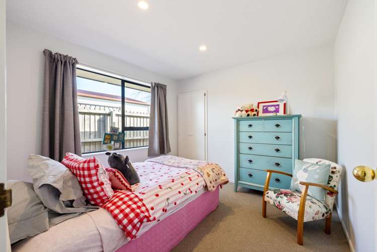 2A Bank Street Amberley_12