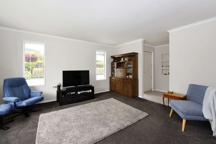 6 Childs Way Richmond_12