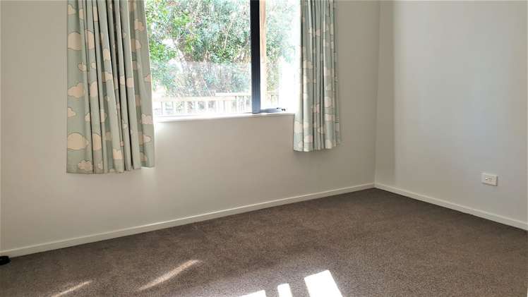 50a Amberley Avenue Te Atatu South_8