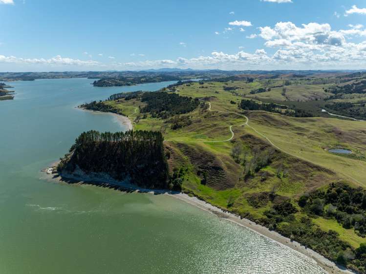 140 Beatson Road Whakapirau_37