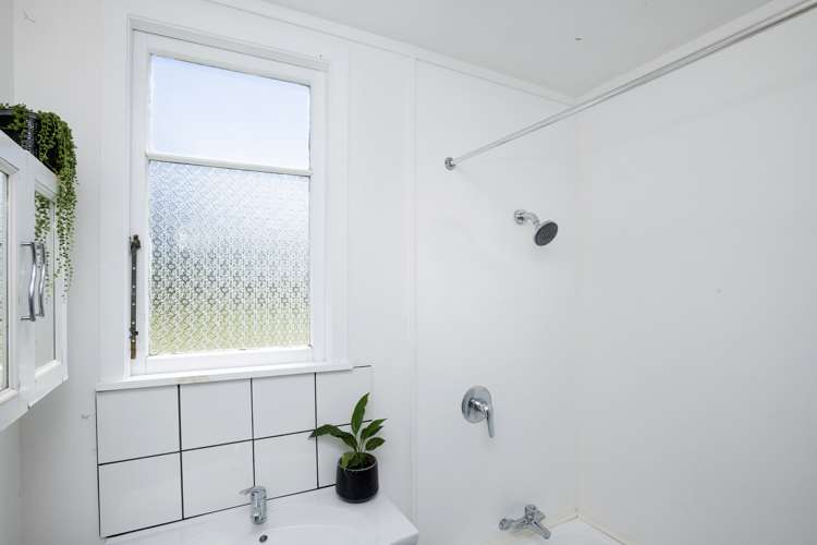 21 Disraeli Street Gisborne_11