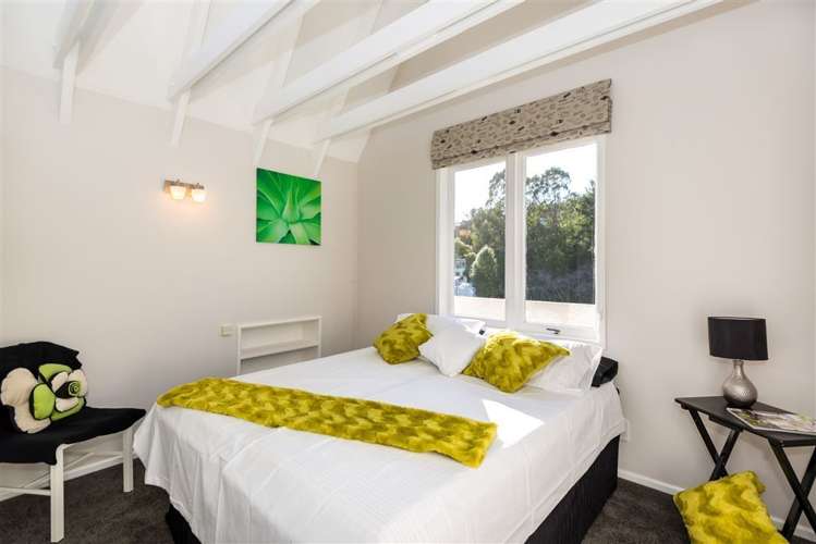 142/42f Valley Road Cashmere_8