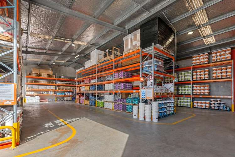 90 and 90D Maleme Street Greerton_13