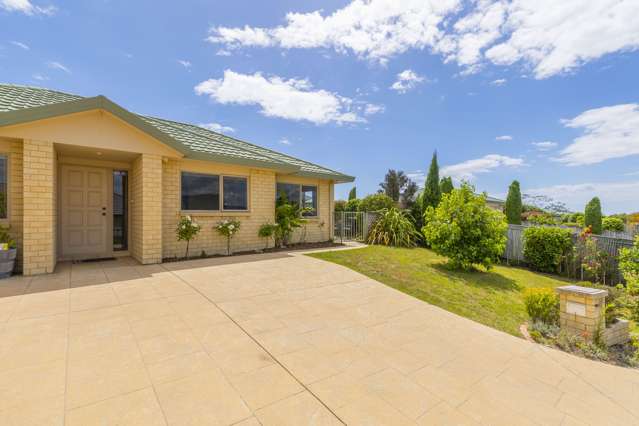 31 Crown Hill Paraparaumu_1