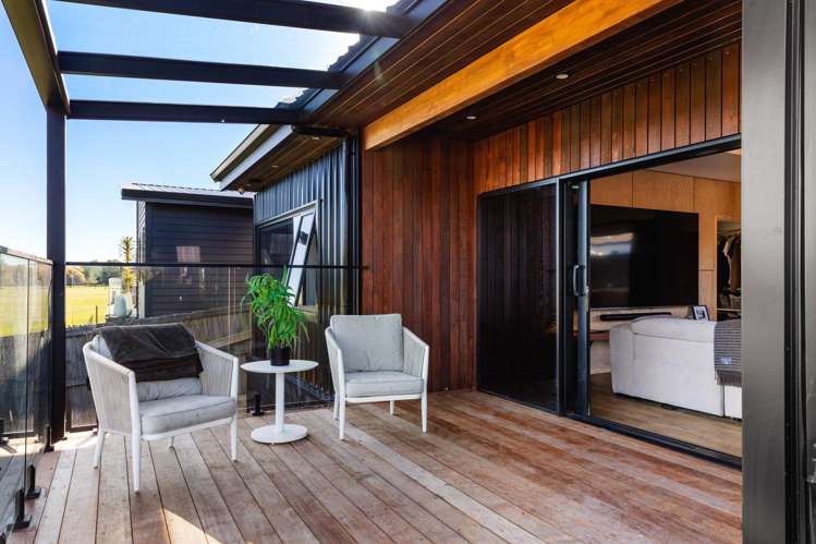 65 Lytton Road Riverdale_24