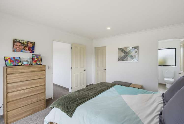 1 William Noel Place Waikanae Beach_24