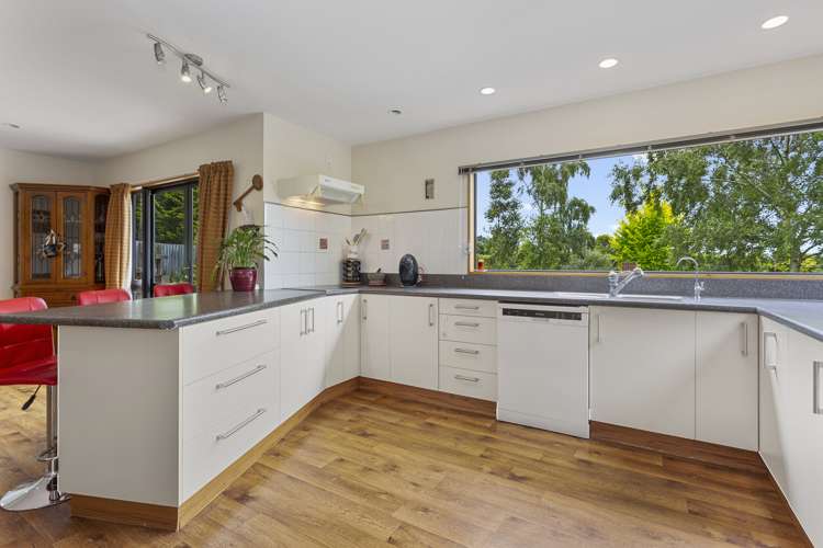 63 Bairds Road Sefton_11