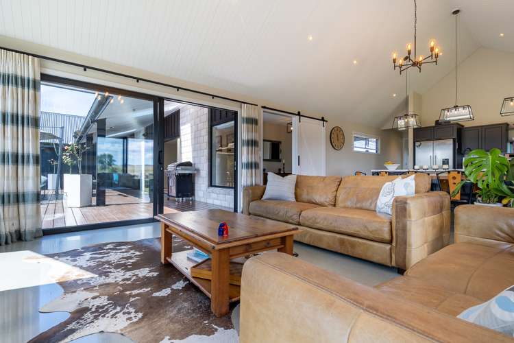 174b Cemetery Road Whatawhata_16