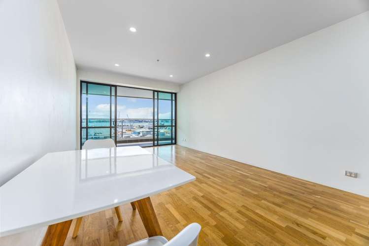 906/18 Beach Road Auckland Central_5