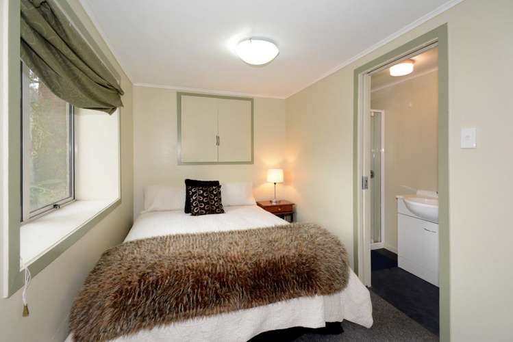 18 Burnett Street Calton Hill_16