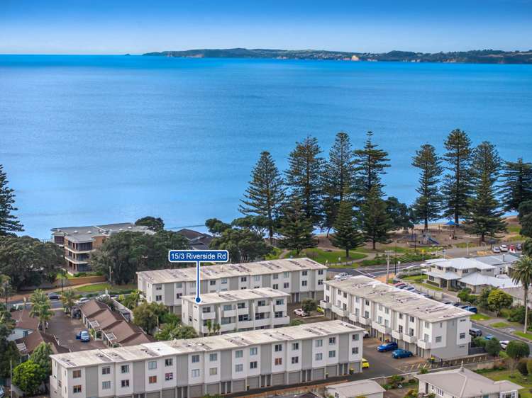 15/3 Riverside Road Orewa_20