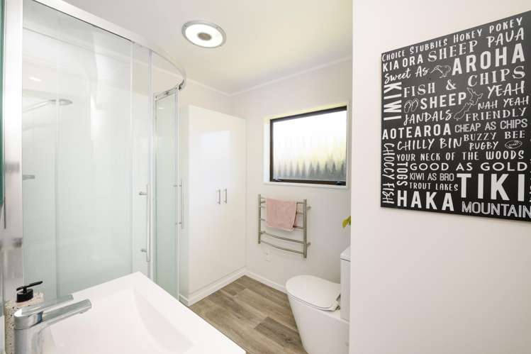 181a Amberley Avenue Highbury_13