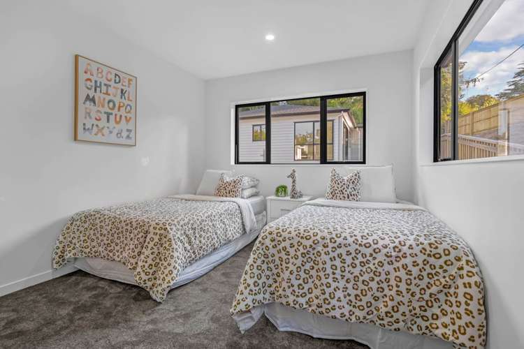 8a South Lynn Road Titirangi_16