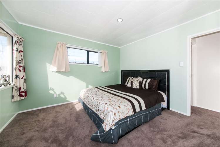 79 Bruce Mclaren Road Henderson_11